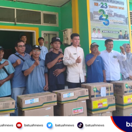 Bantuan Pembasmi Hama Tiba di Mukomuko, Wabup Rahmadi: Diharapkan Ringankan Beban Petani