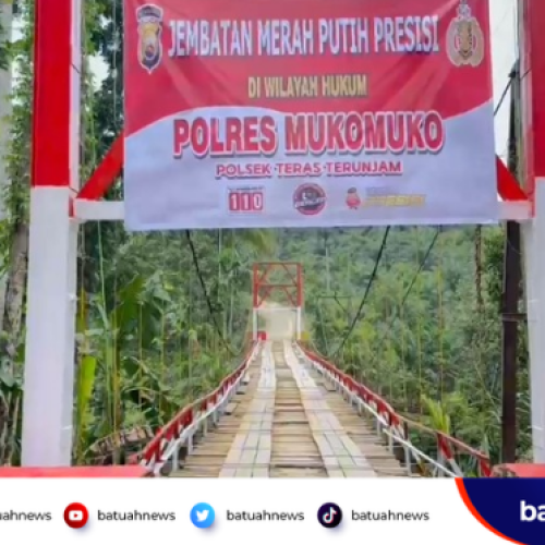 Jembatan Merah Putih Talang Buai Rusak, Polisi Turun Tangan Bersama Warga